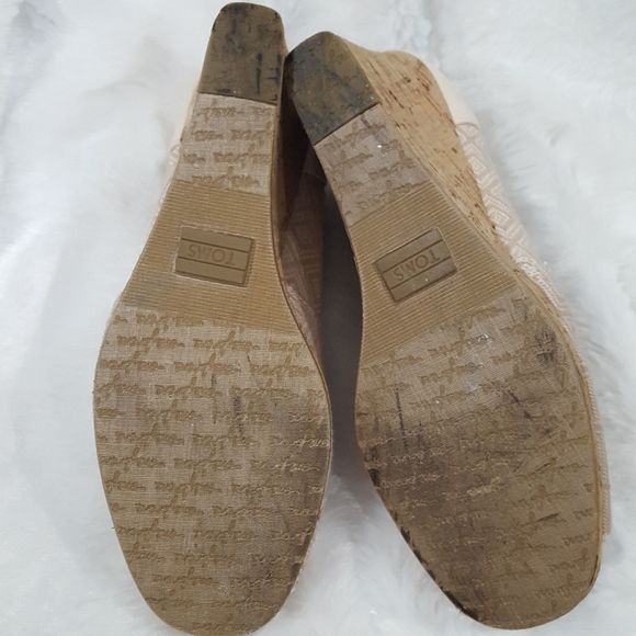 Tom's Women's Slip On Wedge - Picture 4 of 4